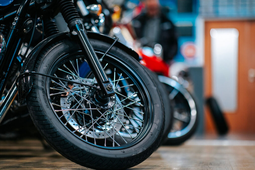 Photo de pneus motos - Boutique d'accessoires et équipements motos à La Bâthie