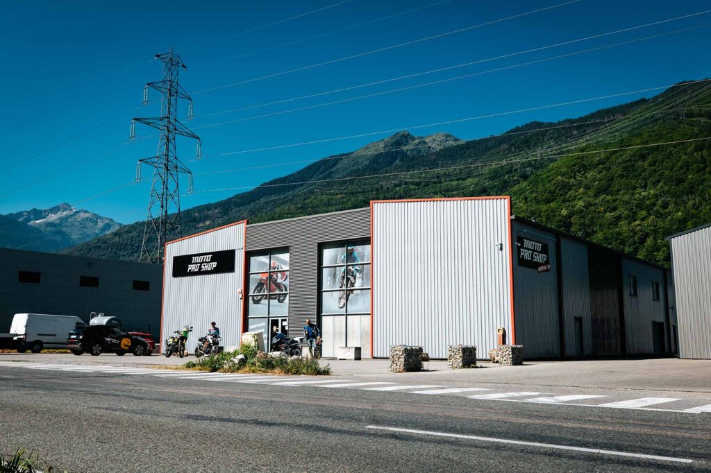Photo du magasin de motos : Moto Pro Shop à La Bâthie