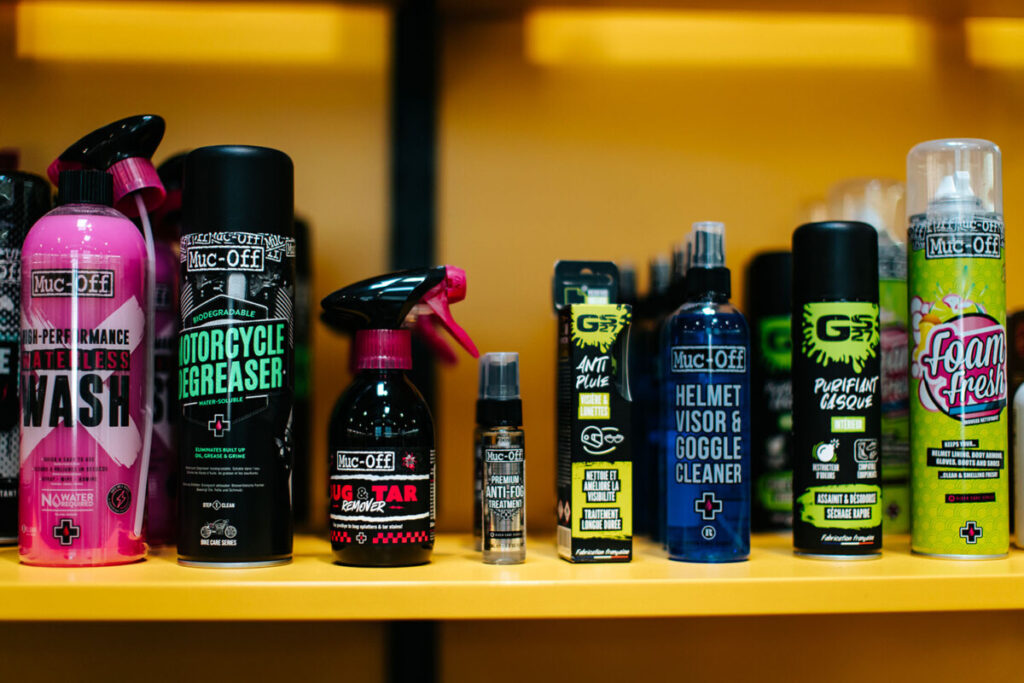 Photo d'accessoires motos - Boutique Moto Pro Shop